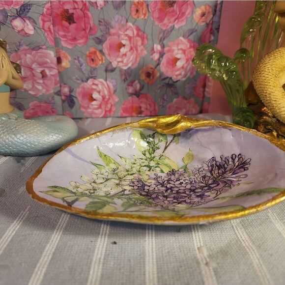 DECOUPAGE CLAM SHELL DECOUPAGE TRINKET DISH WITH FLOWERS - Picture 6 of 9
